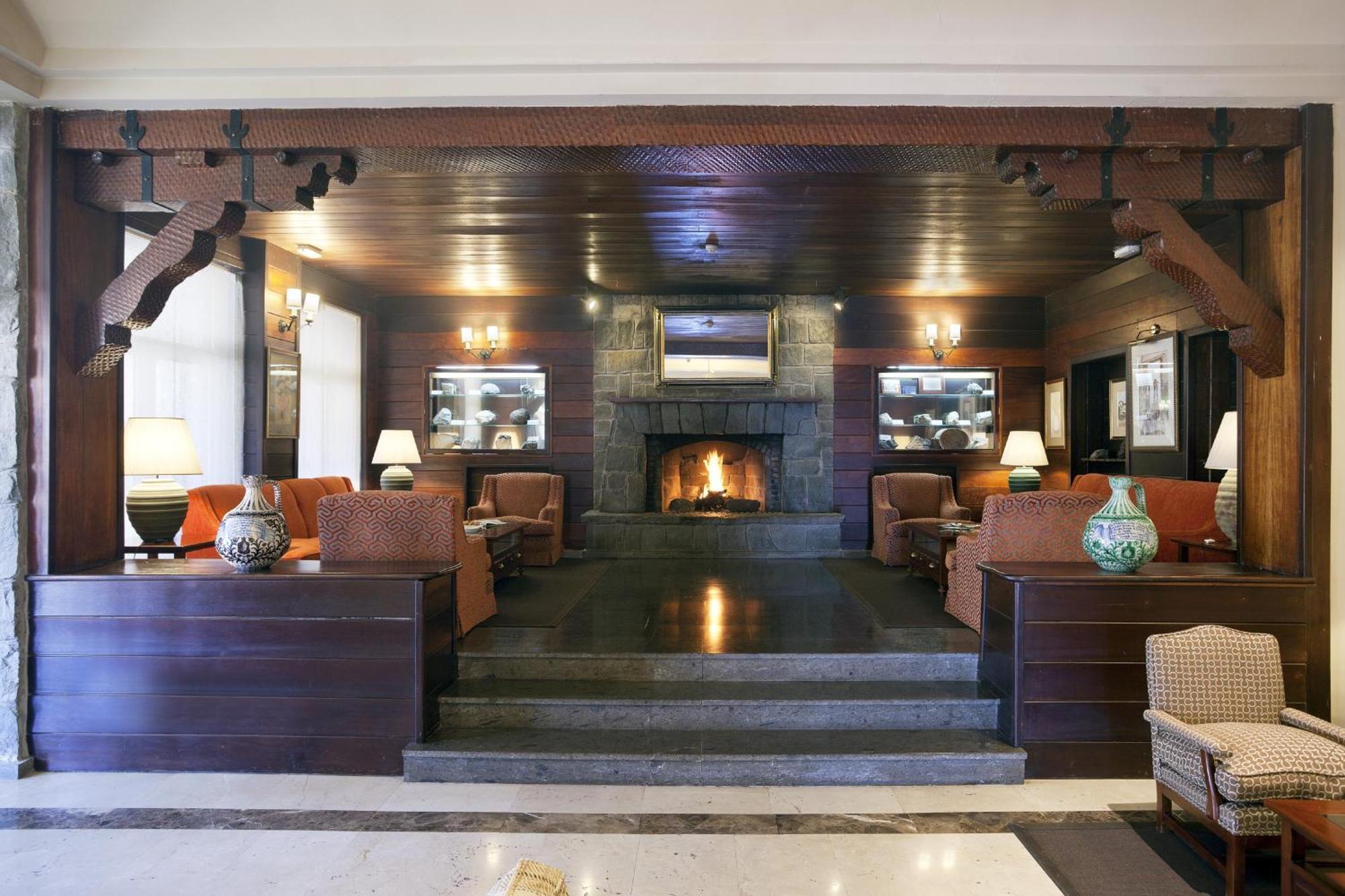 Parador De Las Canadas Del Teide La Orotava Bagian luar foto